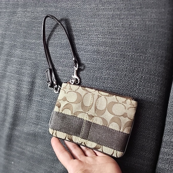 Coach wallet monogram like new brown - Picture 5 of 8